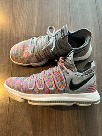 Nike Zoom KD 10 Multi-color  Mint condition