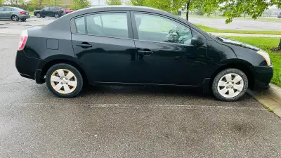 2010 Nissan Sentra 2.0 S | Clear Title | 2 Sets of Tires | Runs Great | car fax available Selling a...