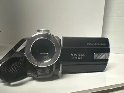 Vivitar DVR 508, View more