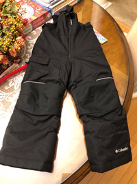 Columbia Snow Pant-like new-XXS for  4-5 years old