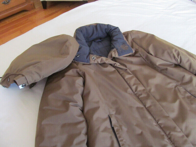 Manteau d'hiver KANUK, Taille P, long , coupe ample 100.00 $ dans Femmes - Hauts et vêtements d'extérieur  à Shawinigan - Image 3