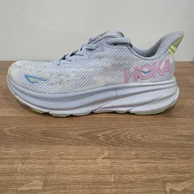 Hoka Clifton 9 - Women's size 7.5US, View more