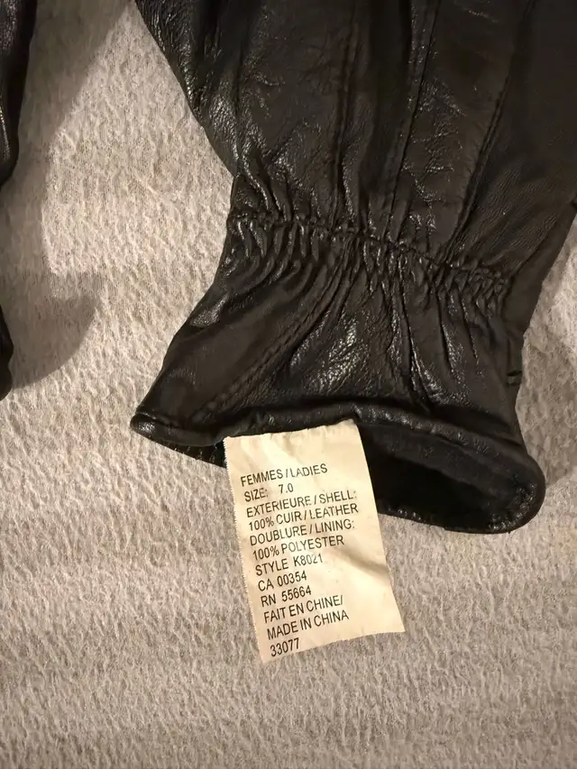 Women's Black Stylish Pure Leather Gloves Size 7 in Women's - Other in Oshawa / Durham Region - Image 4