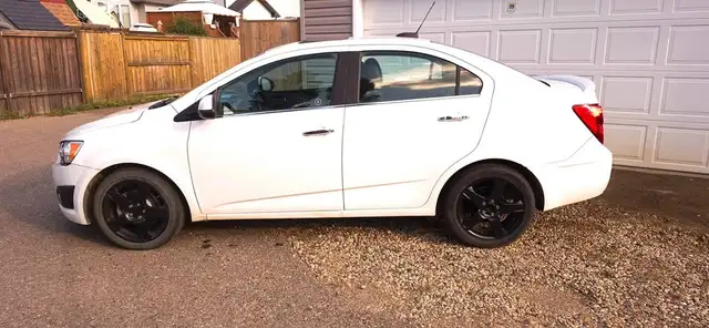 2015 Chevrolet Sonic537996742760212481