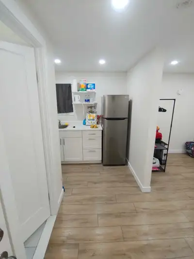Studio for rent Saint-laurent H4N 1B6