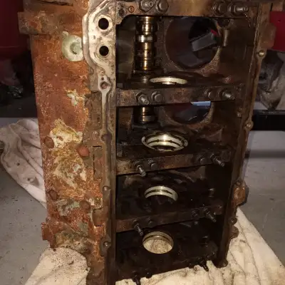 2006 LQ4 6.0 LS engine block core for rebuild. Will need machining. $200 or best offer
