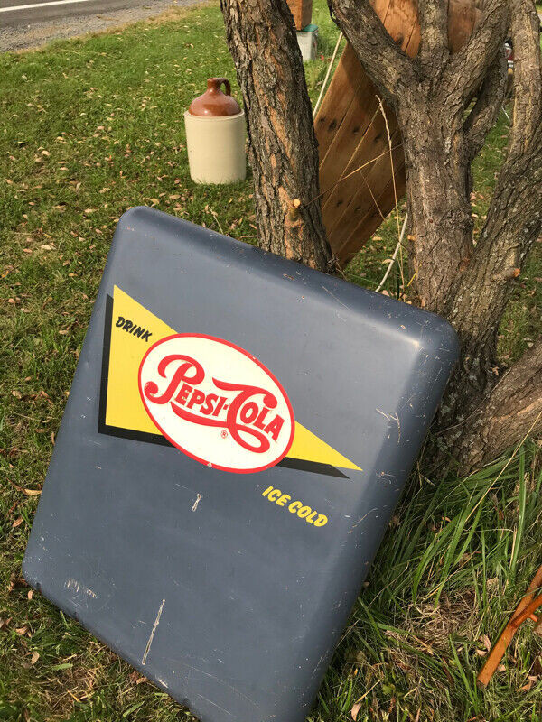 Comme une Brocante dans Ventes de garage  à Drummondville - Image 2