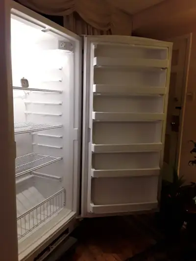 Upright Freezer almost new self defrost large family size, View more