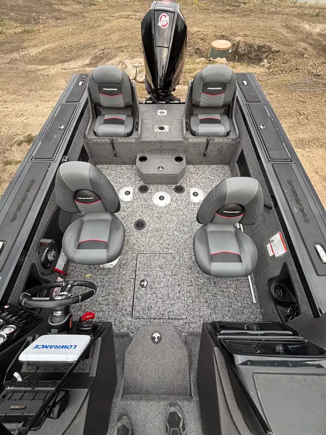 2024 V18 Targa Combo 200HP PRO XS in Powerboats & Motorboats in Regina - Image 10
