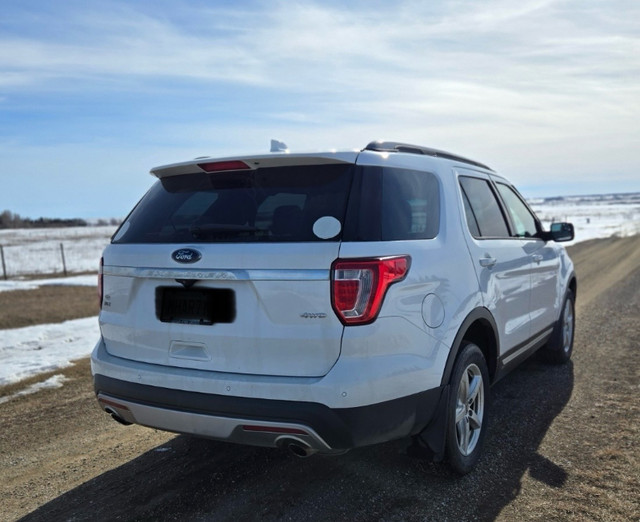 2017 Ford Explorer XLT Limited Edition dans Autos et camions  à Saskatoon - Image 3