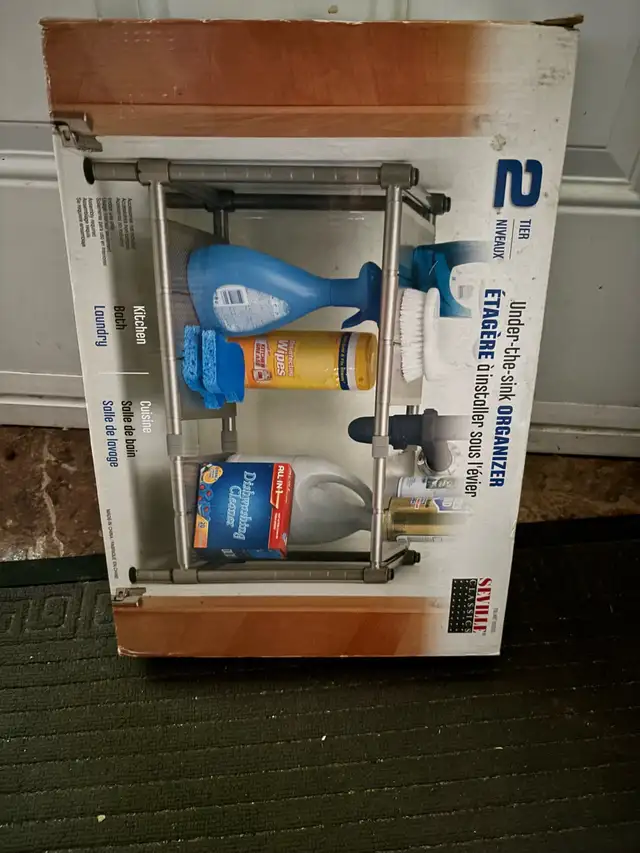  Étagère de rangement in Bathwares in Thetford Mines - Image 2