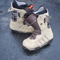 Burton Snowboard Boots size 10 mensGreat condition