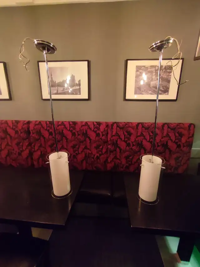 Modern Chandelier  in Indoor Lighting & Fans in City of Toronto - Image 2