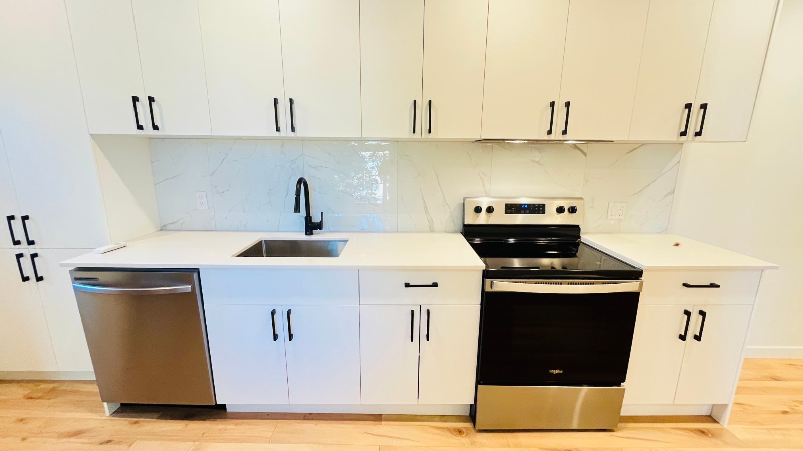 1 bedroom apartment in Verdun Montreal — photo 3