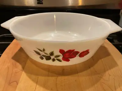 Vintage casserole dish, View more