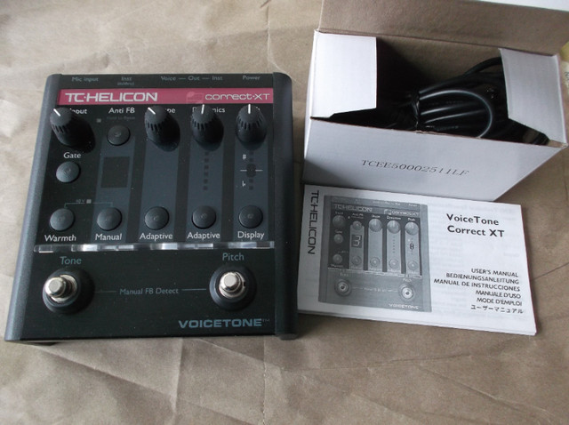 tc helicon voice tone pedal correct XT dans Amplificateurs et pédales  à Sherbrooke