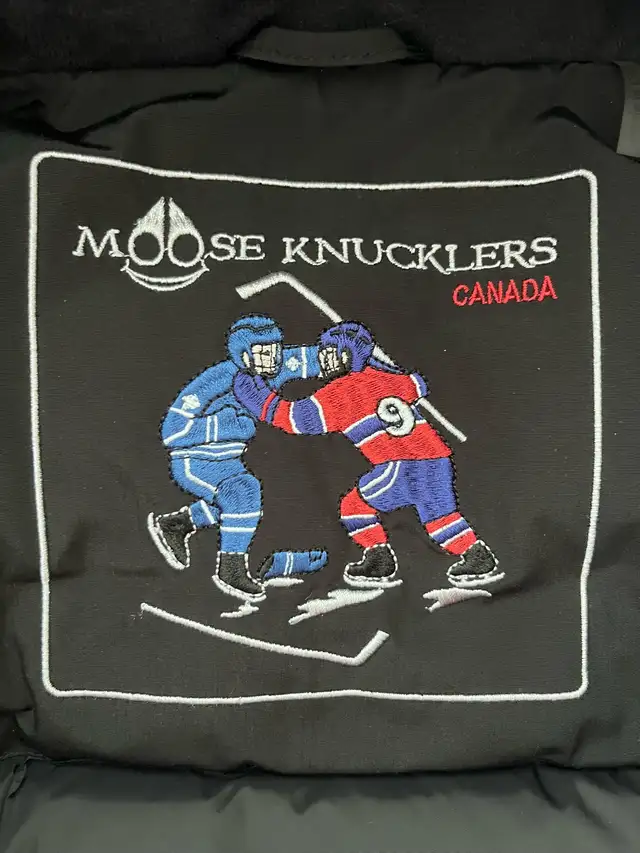 Moose Knuckles Bomber Jacket in Kids & Youth in Ottawa - Image 8