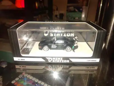 Mini Station RWB Porsche 964 Samurai w/ Figurine - Matte Black (1/64) Price firm. Lowballs ignored.