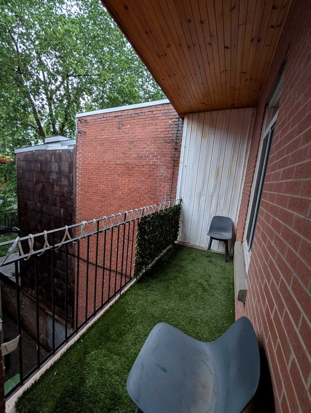 Looking for a roommate — photo 1