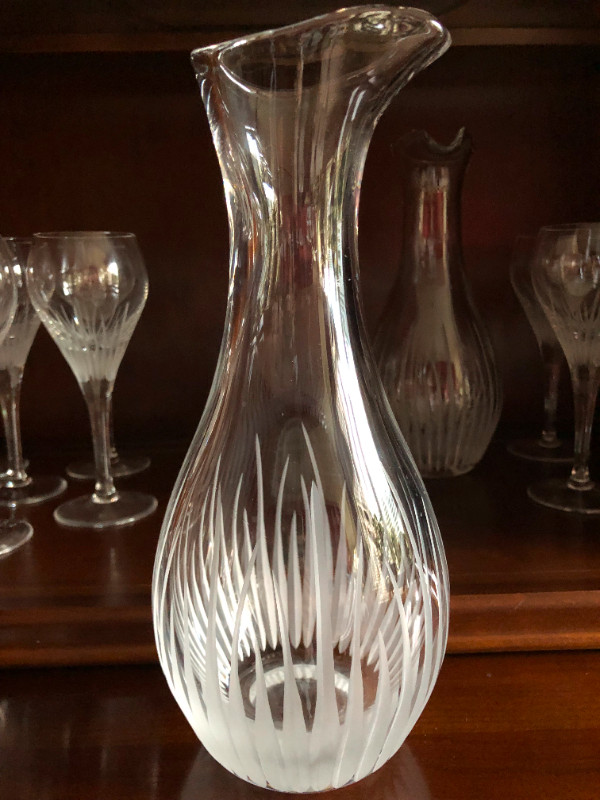 Belfor Wine Decanter with Six Glasses in Kitchen & Dining Wares in Hamilton - Image 4