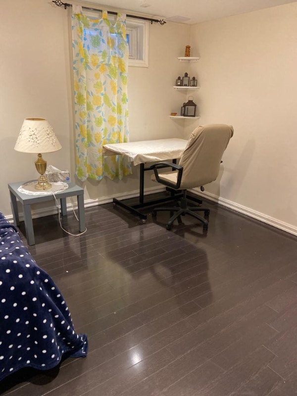 Basement Studio Apartment Short Term Rentals Mississauga / Peel