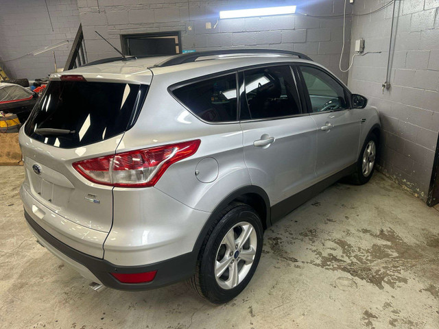 Ford escape 4WD SE 2014 dans Autos et camions  à Ville de Montréal
