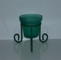 ~. Green Glass Candle Holder in Wire Stand - Excellent Condition