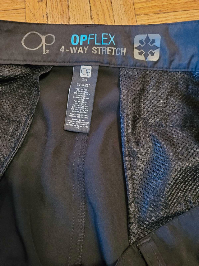Men's Opflex Shorts  Size 38 in Men's in Mississauga / Peel Region - Image 3