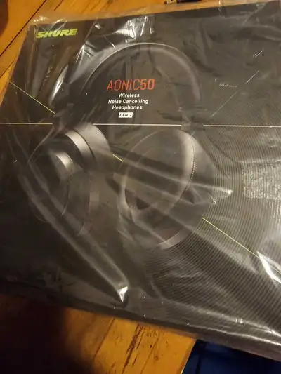 Shure sonic 50 gen 2, View more