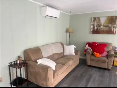 Mini home in Somerset. Close to Eden Valley, Grandview Manor and 15 mins to NSCC. All utilities incl...