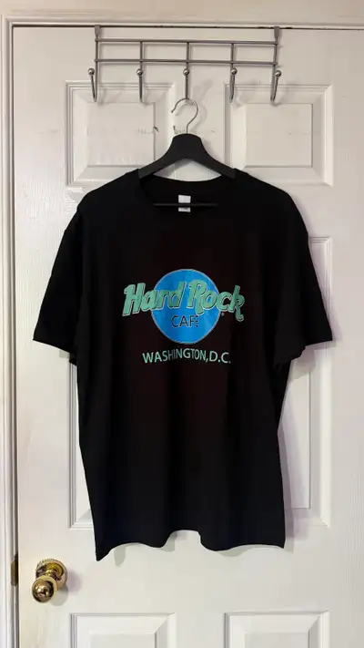 Hard Rock Cafe Washington D.C Tee - Neon - Brand New - Size 2XL On Tag (Fits Like Medium - Large Mor...
