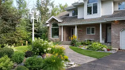 Acreage home for sale Strathcona County