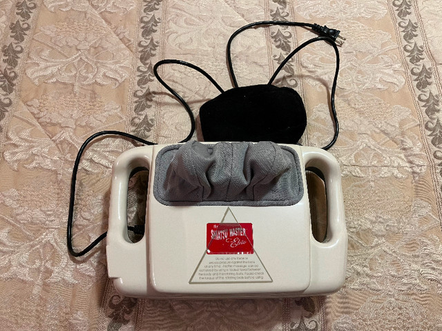 Shiatsu master portable massager in Health & Special Needs in Markham / York Region - Image 2