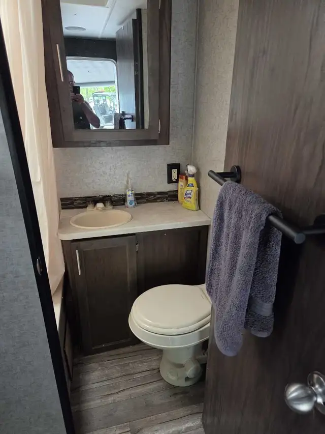 2018 Grey Wolf Cherokee 19SM in Travel Trailers & Campers in Kingston - Image 11