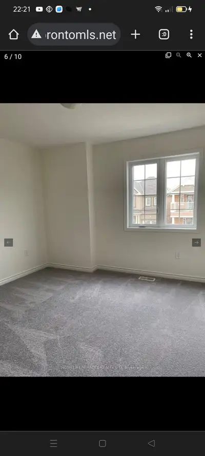 Two private rooms for rent only for female or girls.A brand new house nearby mount pleasant go stati...