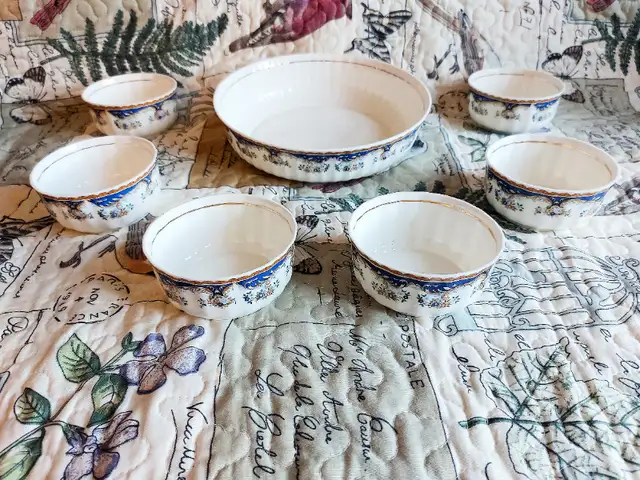 Mittal Fine Bone China Set in Kitchen & Dining Wares in Mississauga / Peel Region - Image 2