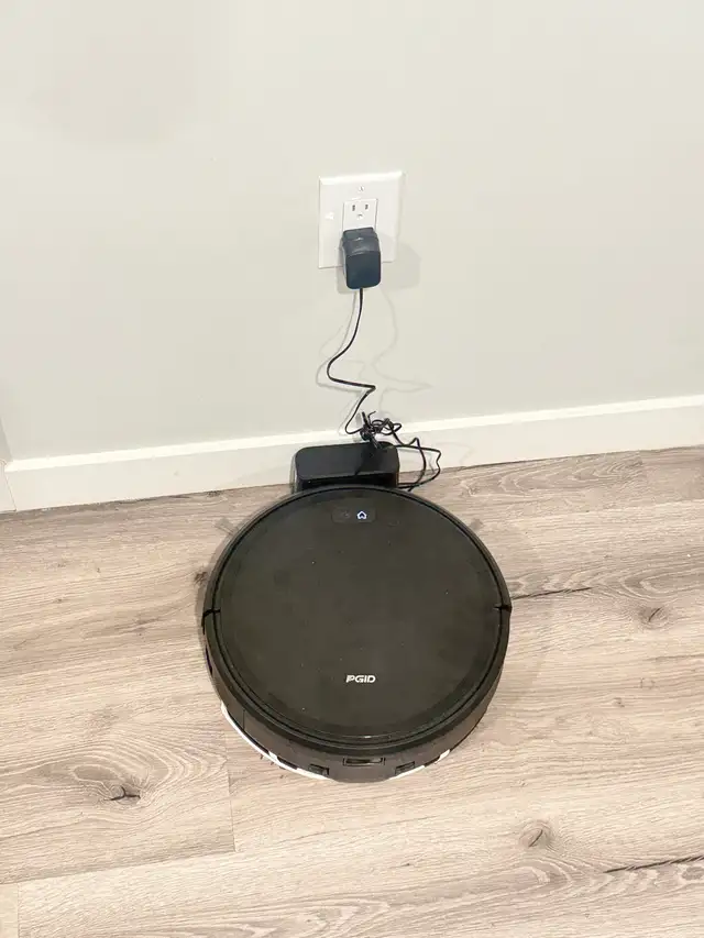 PGID Robot Vacuum and Mop in Vacuums in Edmonton - Image 4