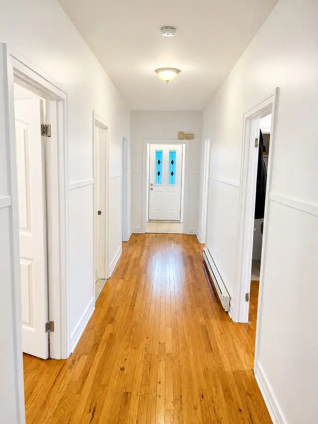 RENOVATED 6.5-BEDROOM APARTMENT FOR RENT