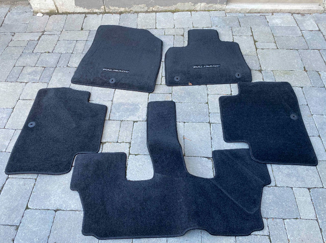 Hyundai Palisade floor mats - new in Other Parts & Accessories in City of Toronto