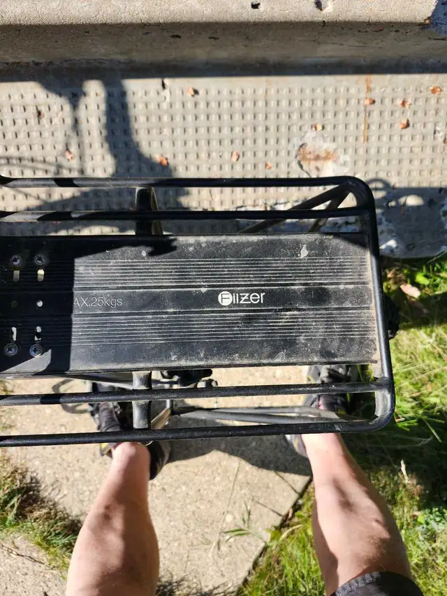 *STOLEN* GIANT Yukon 2XL in Mountain in Edmonton - Image 5