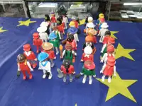 Collection de 35 Figurine Playmobil avec Chapeau et Accessoires
