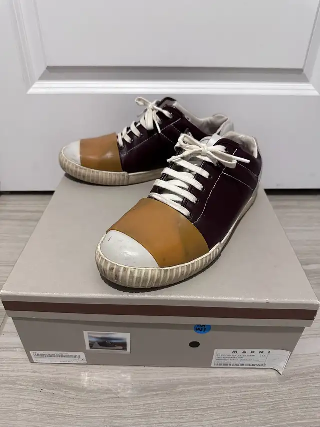 Marni Burgundy/Tan Sneaker Mens Size 43 in Men's in City of Toronto - Image 2