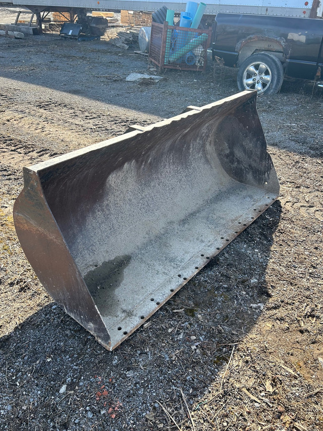 Jcb 524-50 loadall bucket  in Heavy Equipment in Belleville - Image 2