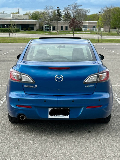 2012 Mazda Mazda3 GS-SKY (Fully Loaded - Leather), Low KMs!