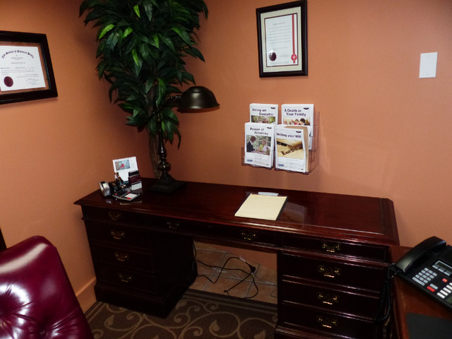 Executive Office Furniture (Solid Wood) in Desks in Victoria - Image 3