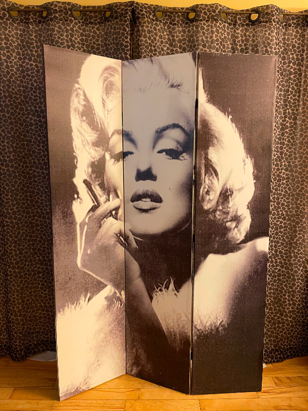 Marilyn Monroe bifold room divider in Home Décor & Accents in Saint John - Image 3