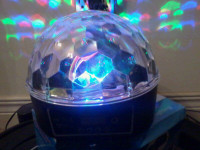 LED RGB Effect Party / DJ Light Bluetooth Speaker *NEW