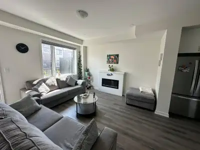2400SQFT 3 BEDROOM TOWNHOUSE FOR RENT IN BOLTON FOR $3200