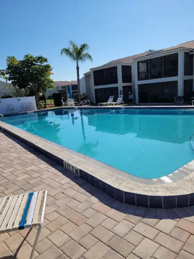 2 bedroom condo in Florida for rent in Fall, View more
