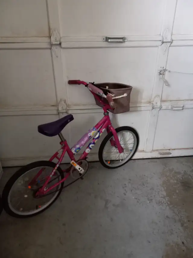 Girl's Bike $10 in Kids in Windsor Region - Image 2